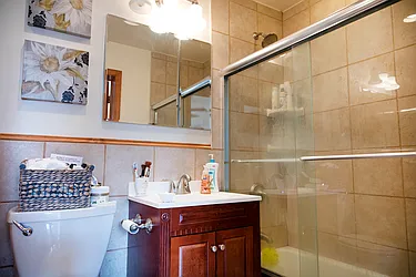 Rented by Easy Rental LLC