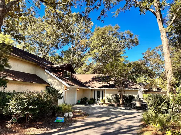(undisclosed Address), Bluffton, SC 29910