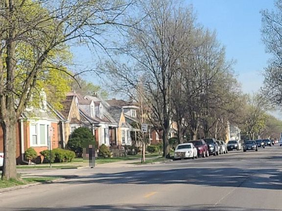 4th image of 3616 N Laramie Ave