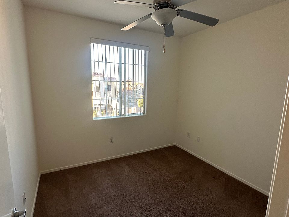 #GuardianRealty: 50 Aura De Blanco 10202- Bedroom2 _02142025