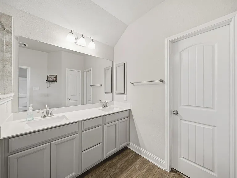 5338 Regal Gem Ln — Photo 17