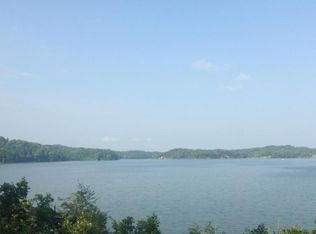 Clover Way, Dandridge, TN 37725