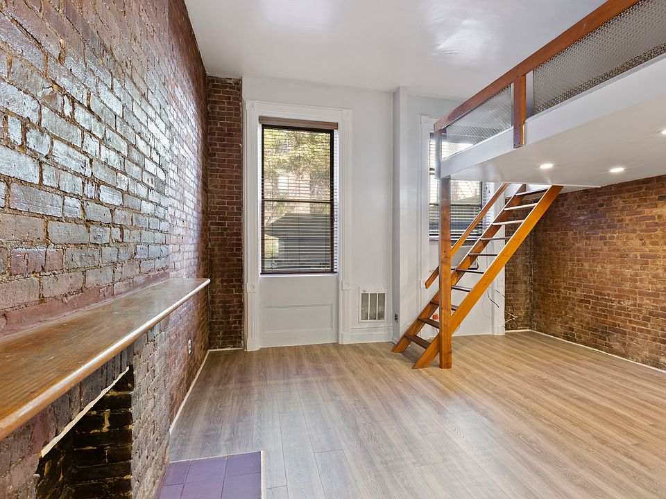 1st image of 363 W 46th St #1B