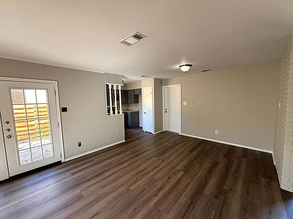3rd image of 14158 Swallow Dr