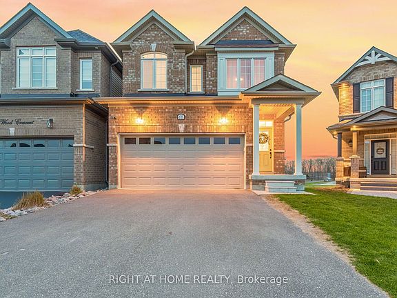 2nd image of 68 Wood Cres E