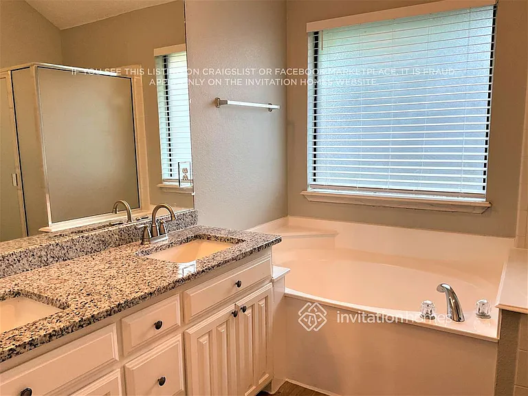1117 Park Gln — Photo 13