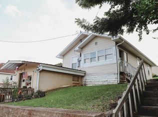 1118 17th St, Bedford, IN 47421