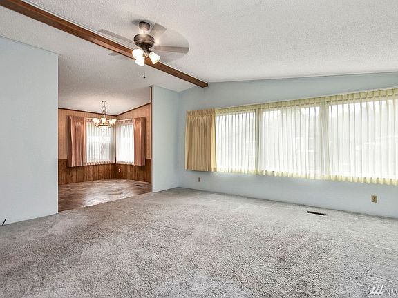 5th image of 2440 Nightingale Ln