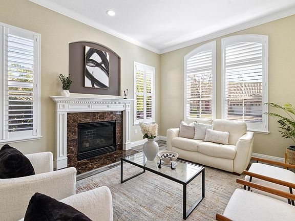 3rd image of 1149 Songwood Road