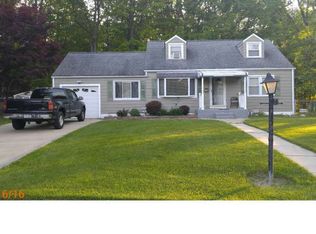 24 Ranchwood Dr, Ewing, NJ 08618