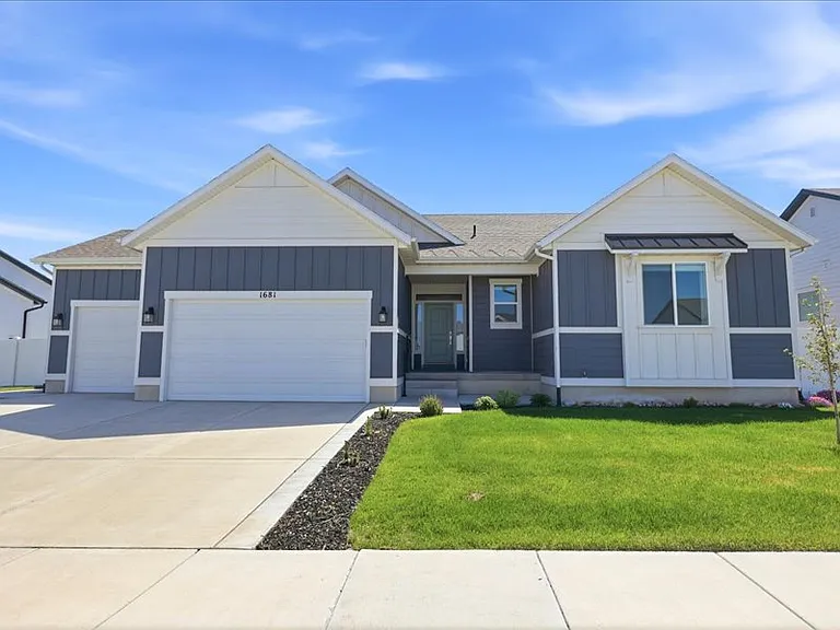 1681 S 1110 E — Photo 1