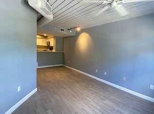 2320 W Azeele St UNIT 325, Tampa, FL 33609