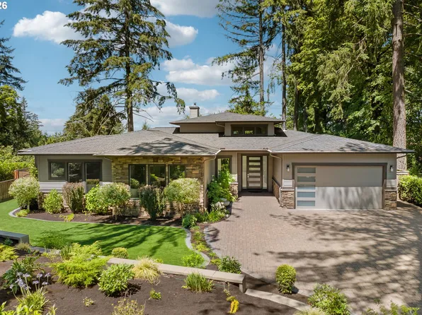 1923 Mapleleaf Ct, Lake Oswego, OR 97034
