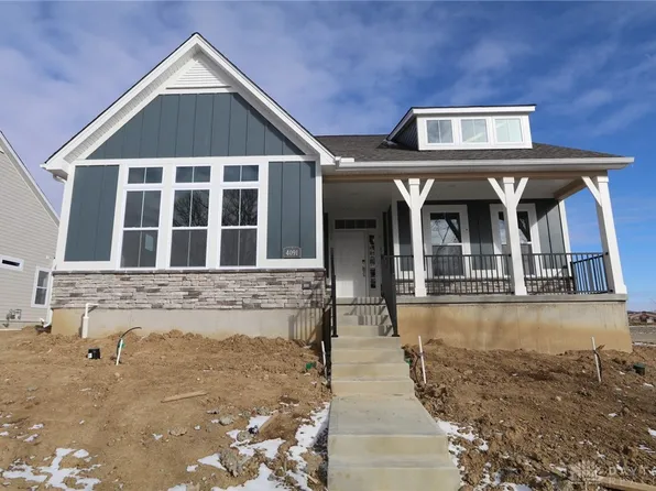 4091 Pepperwell Cir #61, Sugarcreek Township, OH 45440