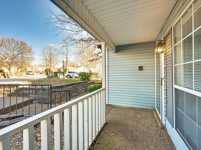 117 Beech Forge Dr — Photo 4