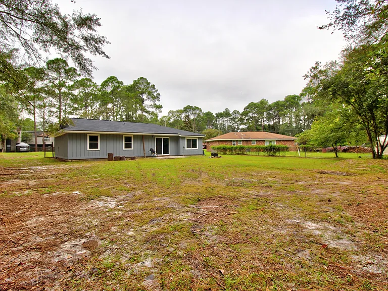 1062 Kelly Dr — Photo 29
