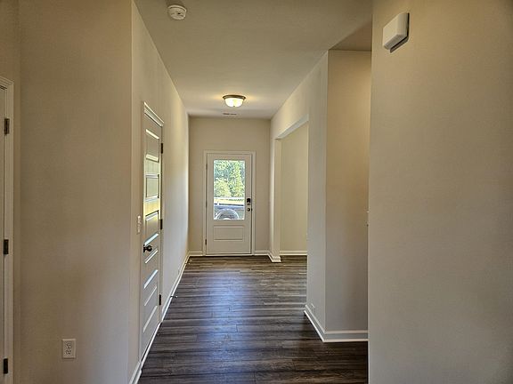 2nd image of 136 Creekside Rd