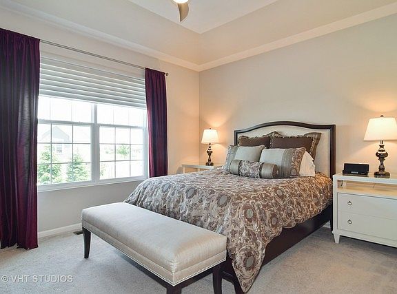 5th image of 1649 Dogwood Ln