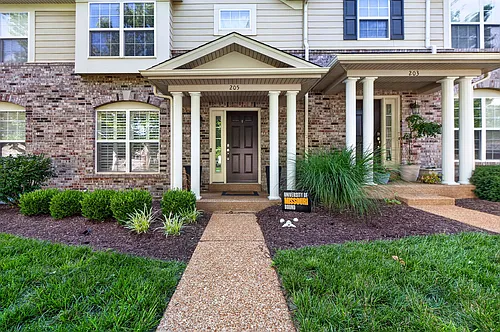 205 Coachgate Ln Photo 1
