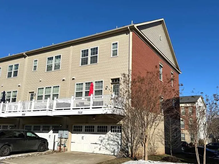 7812 Crescent Park Dr — Photo 13