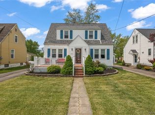 782 Beach Rd, Cheektowaga, NY 14225