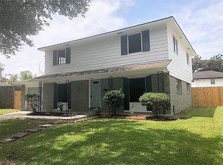 2327 Easter Ln, New Orleans, LA 70114