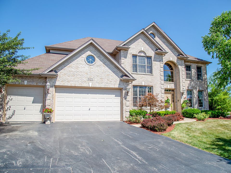 1st image of 821 Pioneer Ct