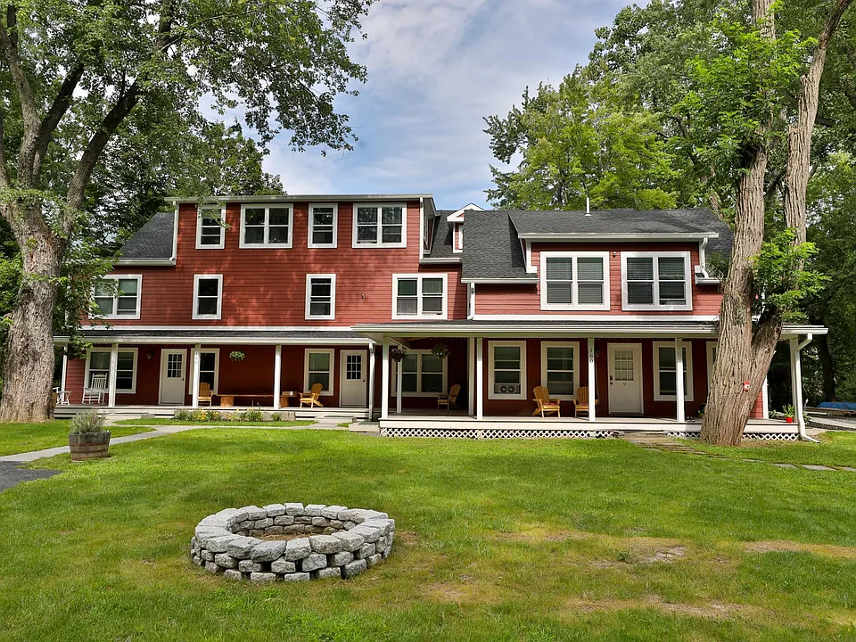 160 Mount Pleasant Rd #14
