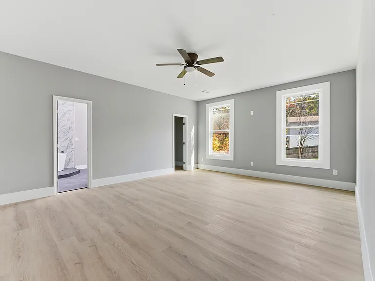 1409 NW Dr NW — Photo 5