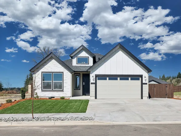 808 NW 31st St, Battle Ground, WA 98604