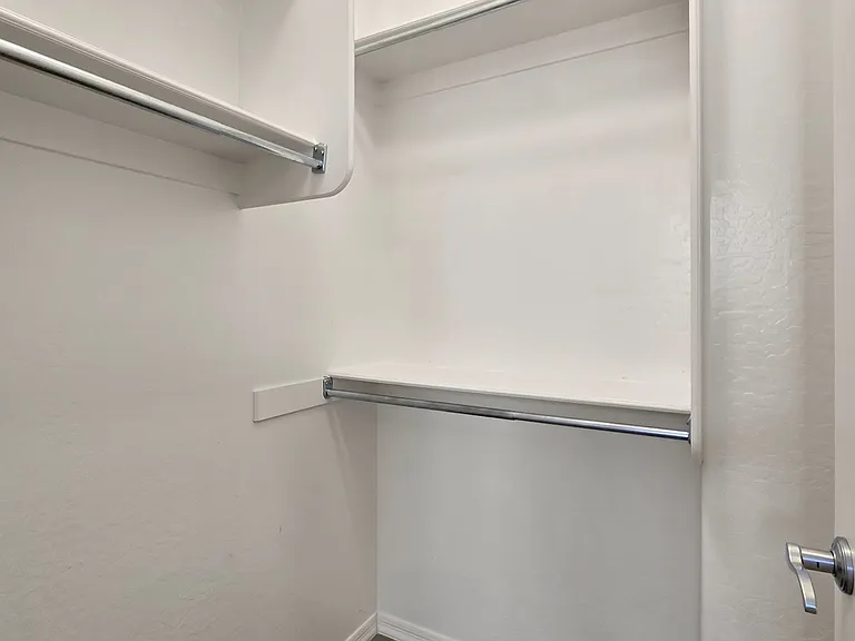20737 W Valley View Dr — Photo 46