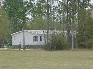 1115 Country Living Rd, Baker, FL 32531