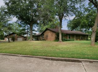 905 24th Ave SW, Miami, OK 74354