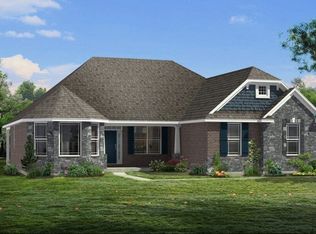 6222 Willow Brooke Dr, Hamilton, OH 45011
