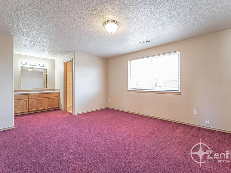 15501 NE 88th St — Photo 31