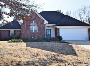 143 E Point Dr, Saltillo, MS 38866