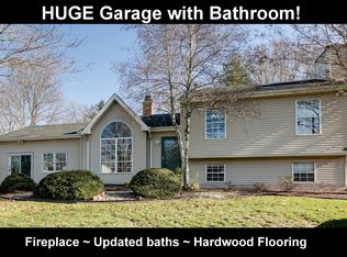26 Carey Cir, Burlington, NJ 08016