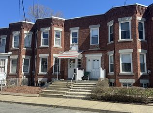 47 Davis St, Holyoke, MA 01040