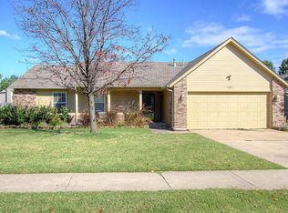 1224 W Gary St, Broken Arrow, OK 74012