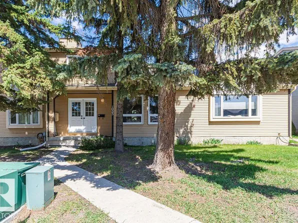1035 Village Dr, Strathcona County, AB T8A 4L4