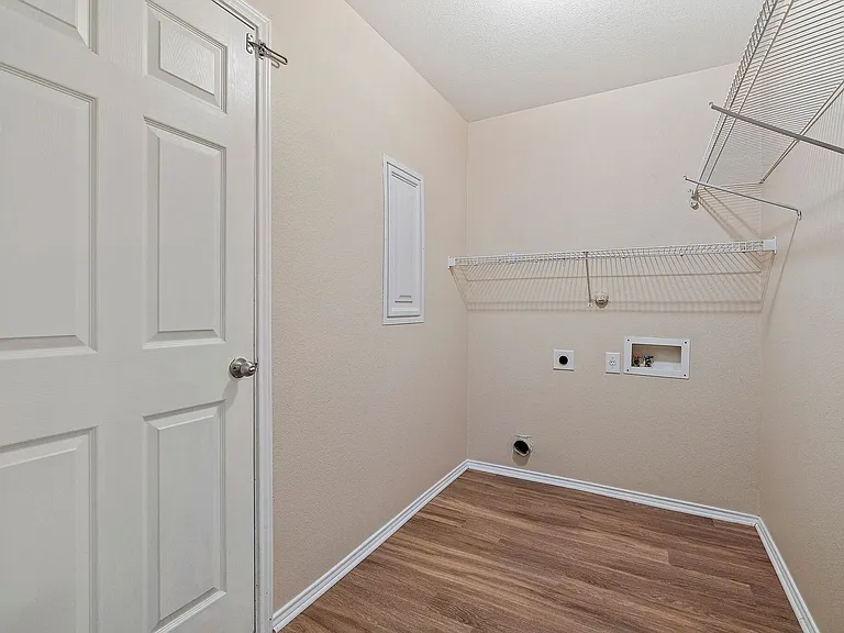 3538 Lantana Fls — Photo 23