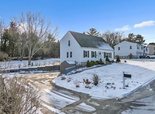 26 Stephen Dr, Webster, MA 01570