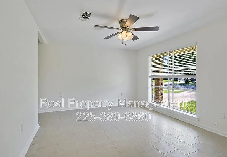 5728 Nashville Ave — Photo 3