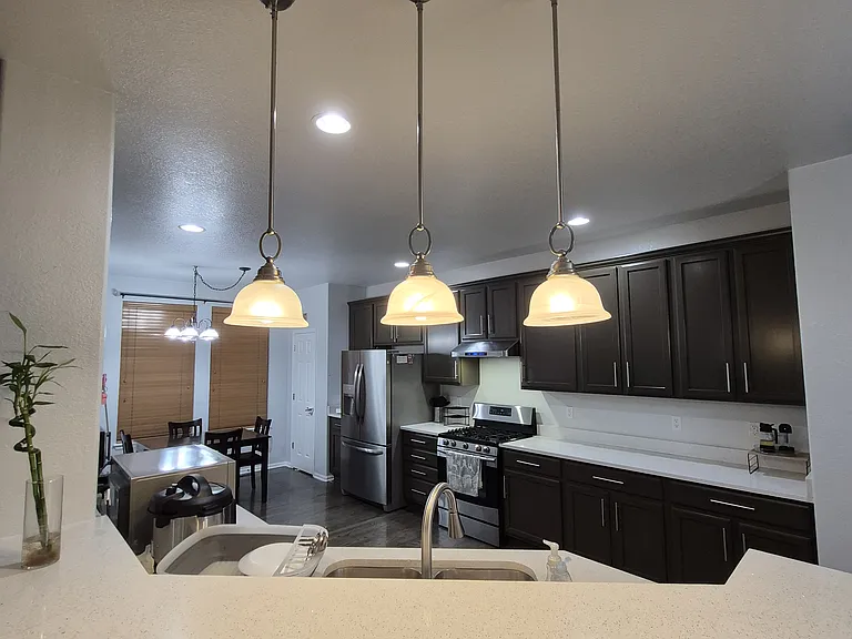 4441 S Johnson Ct — Photo 10