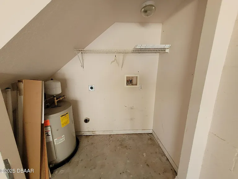1018 Grand Hickory Cir — Photo 22