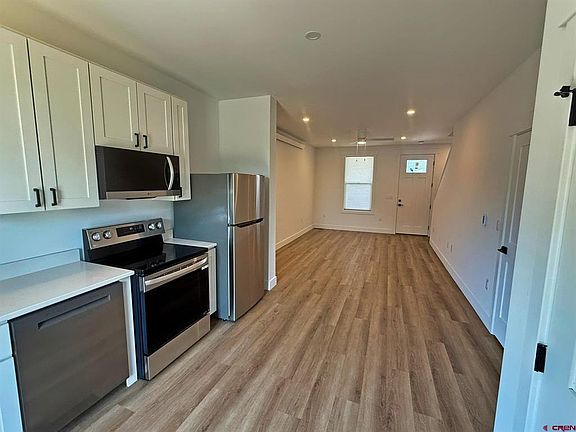 3rd image of 91 Buffalo Court