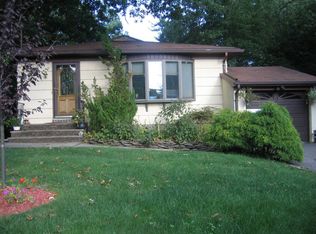 61 Woodvale Ave, Staten Island, NY 10309