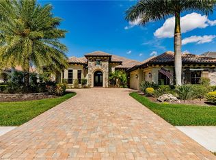 11915 Hedgestone Ct, Naples, FL 34120