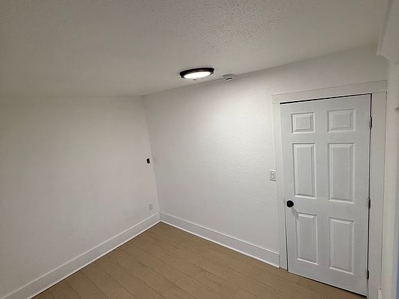 4th image of 816 S Myrtle Ave #818.5