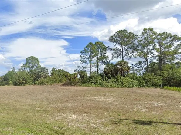 3137 NE 15th AVE, CAPE CORAL, FL 33909